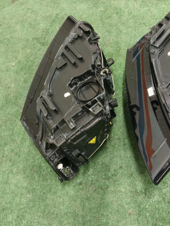 фото №9, Лампы перед правая левая audi q5 8r рестайлинг ксенон led 8r0941006c 8r0941005c