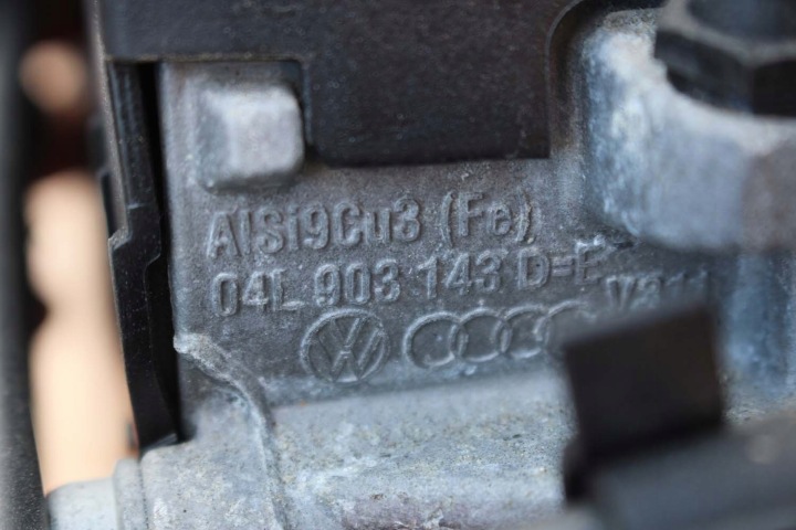 фото №6, Vw audi seat skoda кронштейн двигуна підвіс 04l903143b 04l903141b 04l 903 143 b