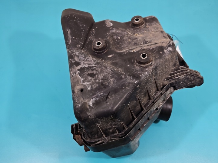 фото №9, Корпус фільтра повітря toyota auris i 17705-33070 1.4 d4d