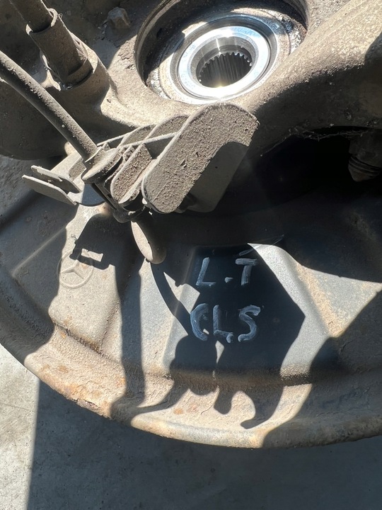 фото №5, Поворотна опора лівий зад правий зад mercedes cls w218