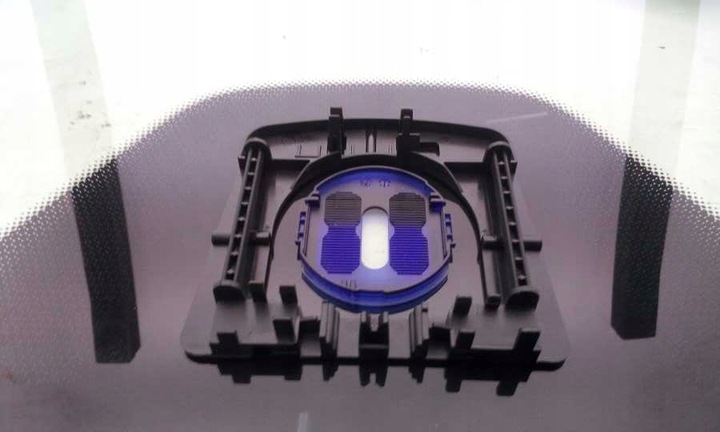 фото №3, Скло лобове mercedes c-klasa w204 2007-2014 датчик