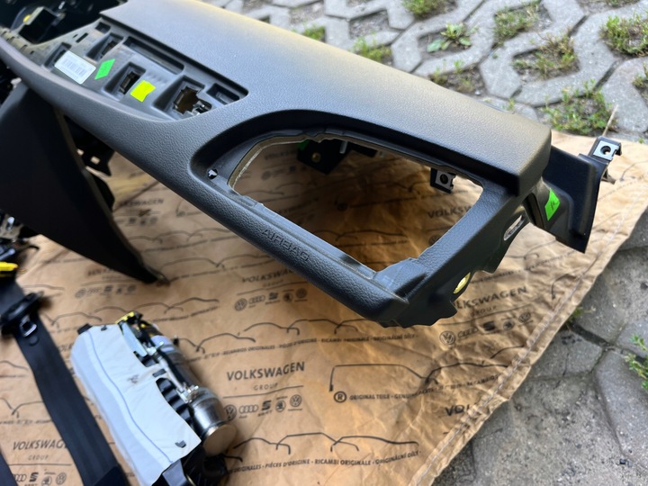 фото №6, Консоль панель капот подушка безпеки ремені audi a6 c7 4g чорна soul- 100% демонтаж