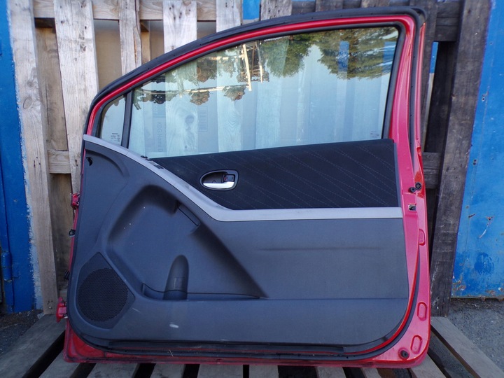 фото №10, Toyota yaris ii дверь правые 3p0 стекло 3 дверь 670010d180