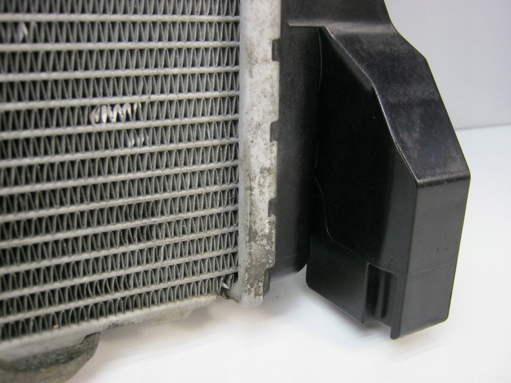 фото №13, Радіаторів води bmw gt g12 g30 g32 3.0 d 8590047