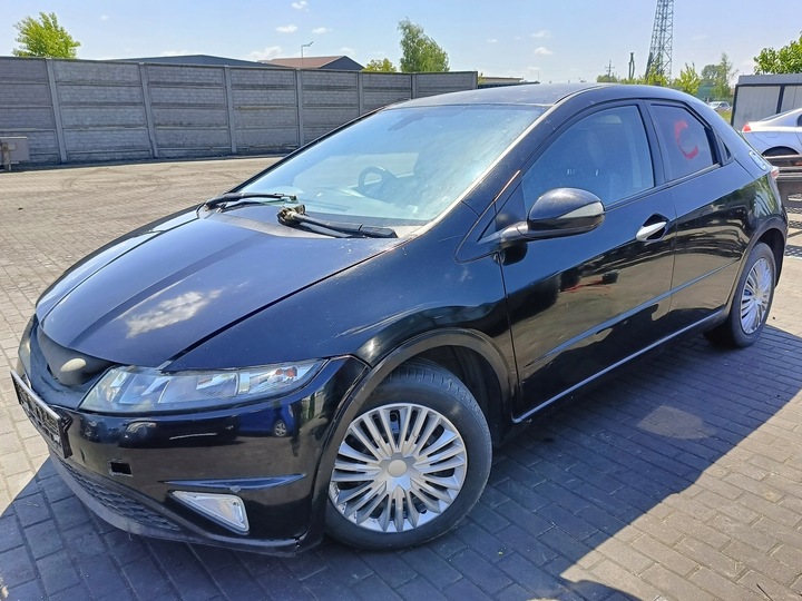 фото №8, Honda civic 8 viii ufo 06-11 оббивка оббивка боковина обшивки двері pr lw