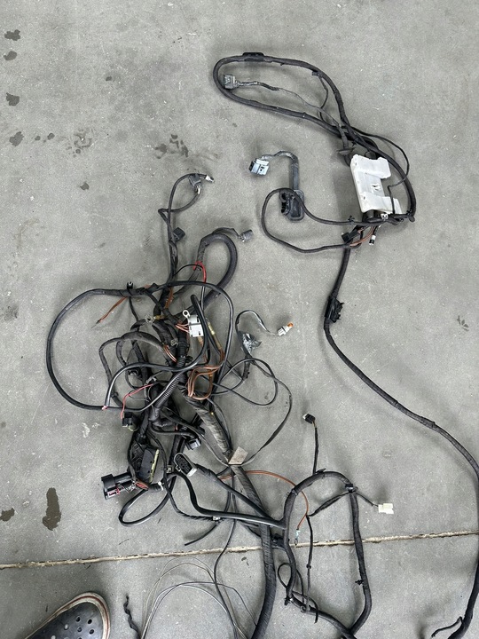 фото №11, Установка інтер'єру, джгут салон, засіб mercedes w447 vito європа