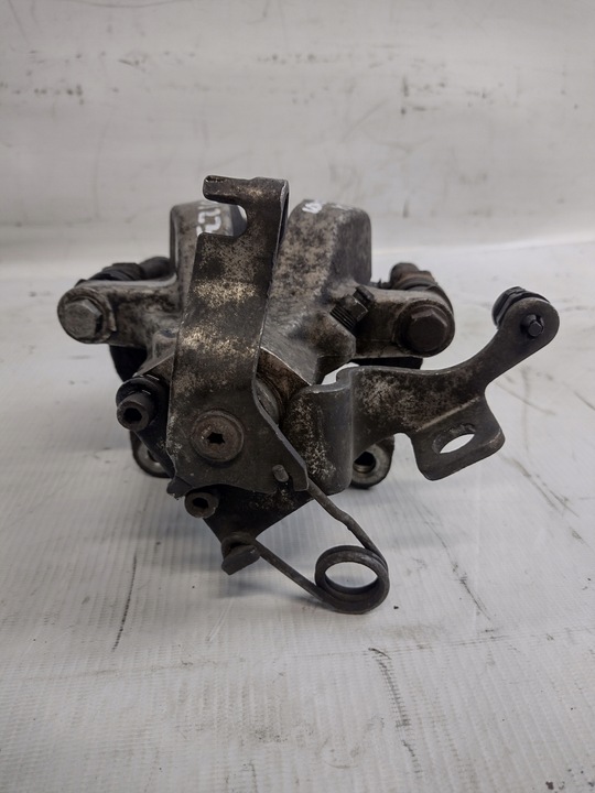 фото №5, Супорт гальмівний лівий зад citroen c4 picasso 2,0 hdi