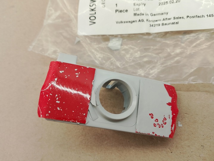 фото №7, Корзина крепление датчик pdc зад левый внешний vw touran рестайлинг 10-15