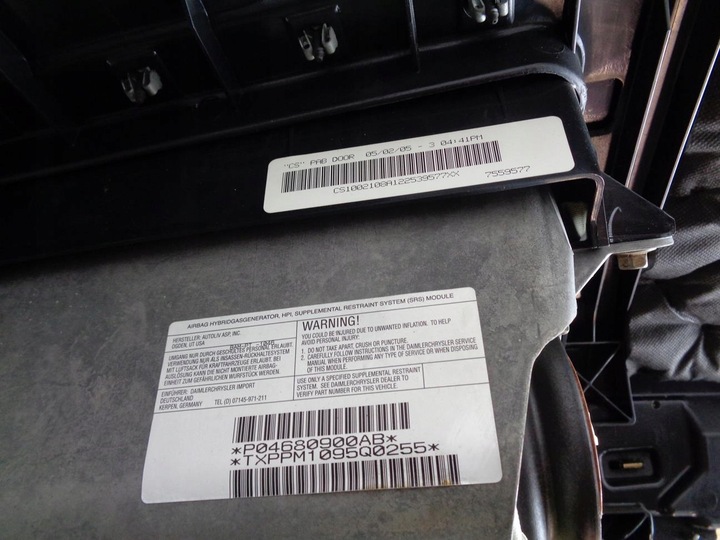 фото №11, Панель раздаточная подушка безопасности pas chrysler pacifica 03-