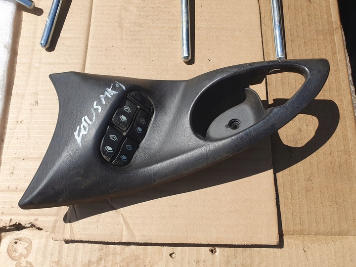 фото №11, Кермо подушка шкіра ford focus mk1 універсал 2003r 1.8 d do обшивка