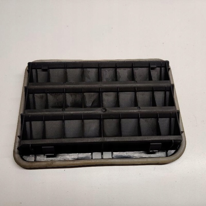 фото №10, Решітка вентиляції bmw 4 gran купе f36 9176945 2.0l бензин 135kw 2017