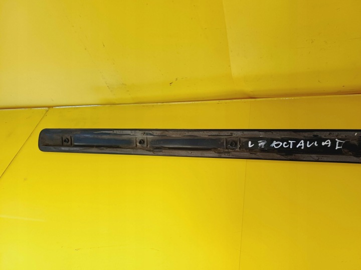 фото №7, Молдинг двері ліві перед skoda octavia i 96-00 1u4853515 nr292