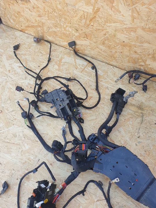 фото №7, Vw golf viii установка камеры двигателя 1.5 tsi