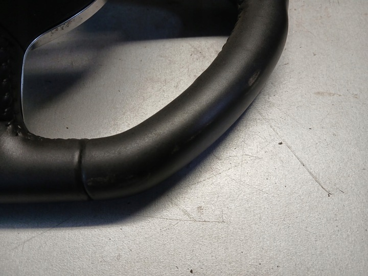 фото №9, Руль кожа срезанная audi tt 8j a3 8p рестайлинг s-line 8j0419091 bez подушки