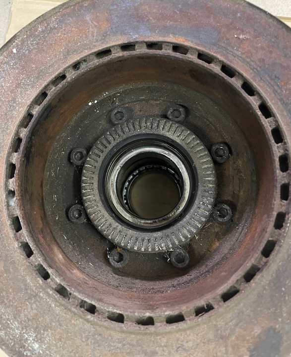 фото №5, Ступиця підшипник 10 гвинт 6.5t mascott mascot 98-07r.