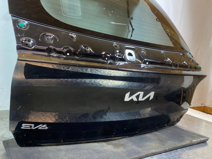 фото №10, 2023 kia ev6 крышка багажника