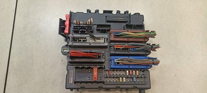 фото №1, Коробка запобіжників vectra c 2.2 dti 519046023