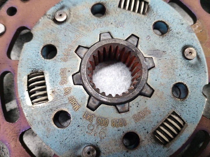 фото №12, Колесо двухмассовый комплектные ford focus ii 3082001275 2294000109 1878005341 1.6