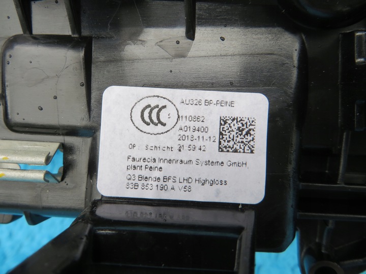 фото №10, Audi q3 83a dekor планка панелі розподільчої