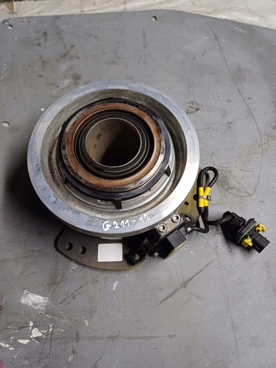 фото №1, Зчеплення циліндр зчеплення підшипник опорні g211 12 mercedes actros mp4 mp5