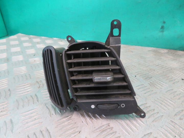 фото №1, Решітка повітропровід ліва iveco daily 19r