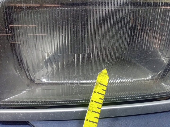 фото №10, Audi 80 b4 1.9 d фара левый перед лампа передняя