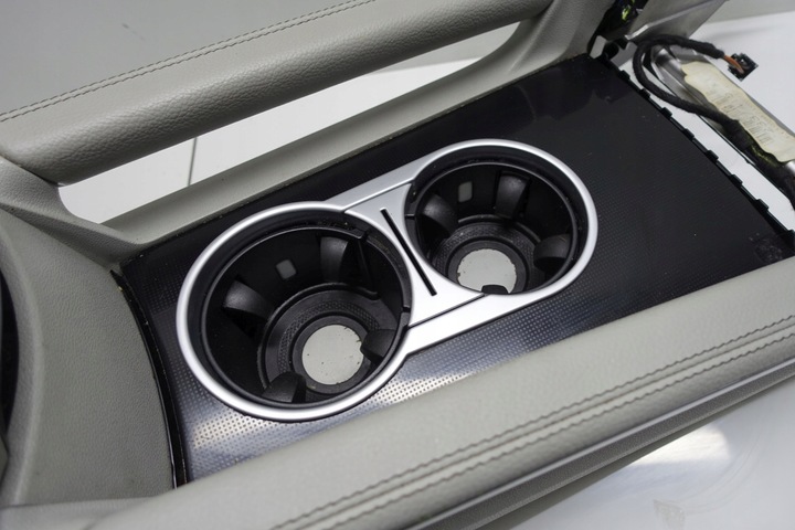 фото №9, Mercedes w164 підлокітник тунель бардачок ml gl x164