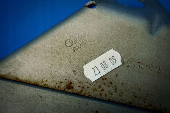 фото №10, Стержень поперечный шасси audi a5 8t 8t8505475b