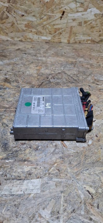 фото №6, Блок керування двигуном (ecu) volkswagen golf iv 8d0907557b