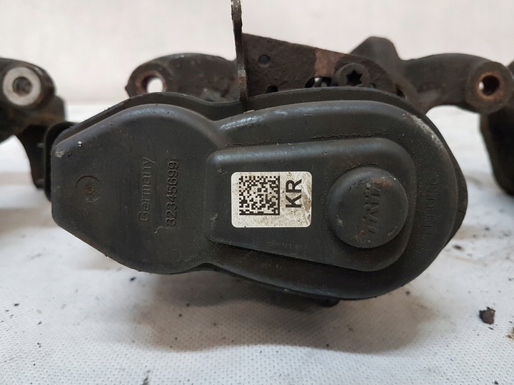 фото №5, Супорт bmw f10 f11 правий лівий 44/20