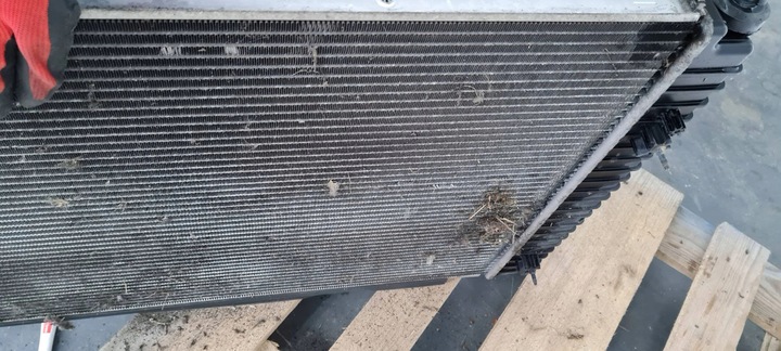 фото №11, A6 c6 рестайлінг радіаторів води 3.0 tfsi v6 4f0121251af