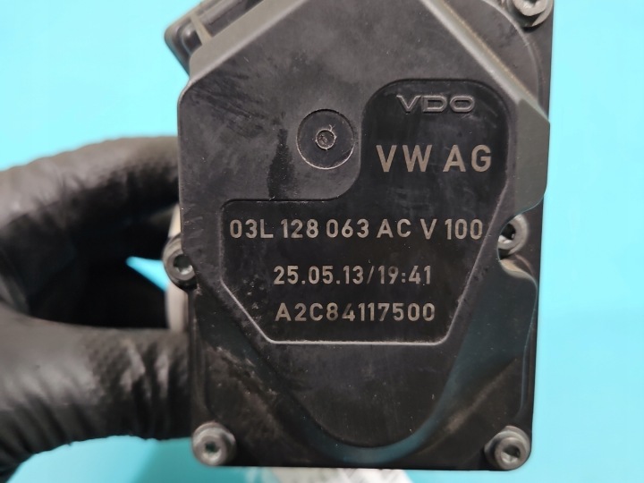 фото №8, Дросельна заслінка audi q3 03l128063 a2c84117500 2.0 tdi cfgc