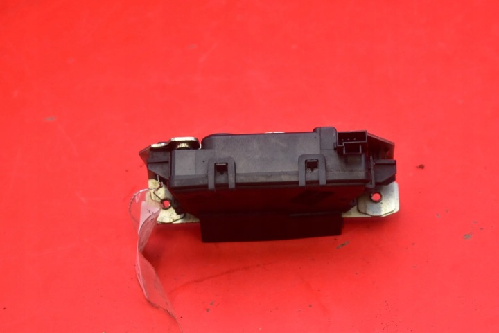 фото №5, Замок кришки зад багажника 13117285 opel astra 3 iii h 04-07
