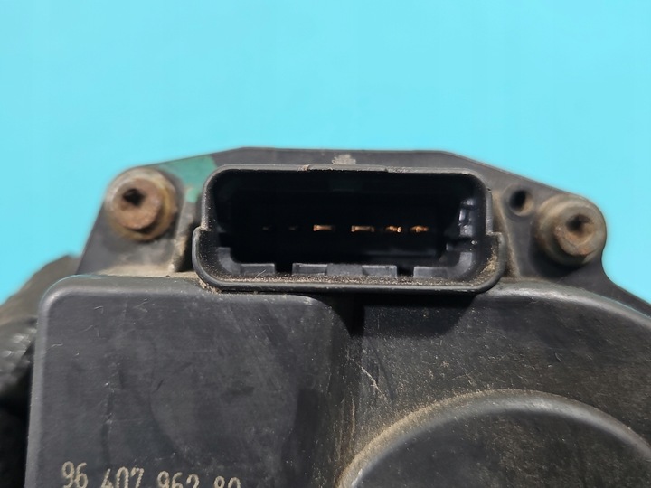 фото №8, Дроссельная заслонка citroen c3 i 9640796280 408239821001 1.4 8v ось
