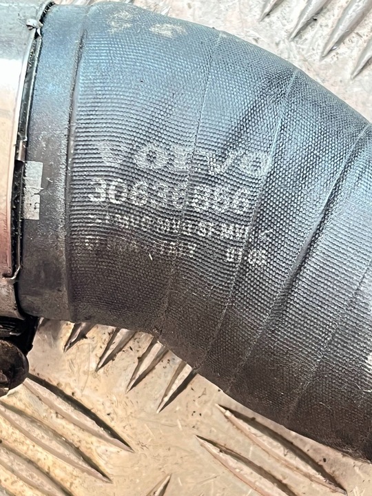 фото №5, Шланг / труба інтеркулер volvo s60 2004 30636856