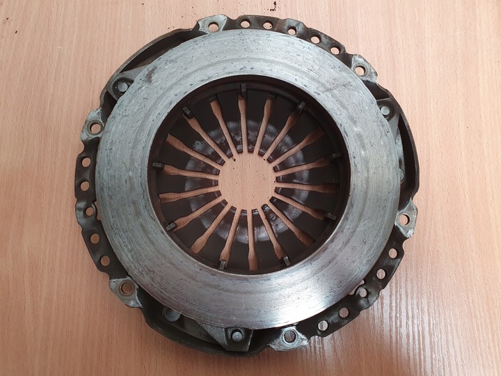 фото №4, Сцепление колесо маховики clio iv captur 1.5 dci