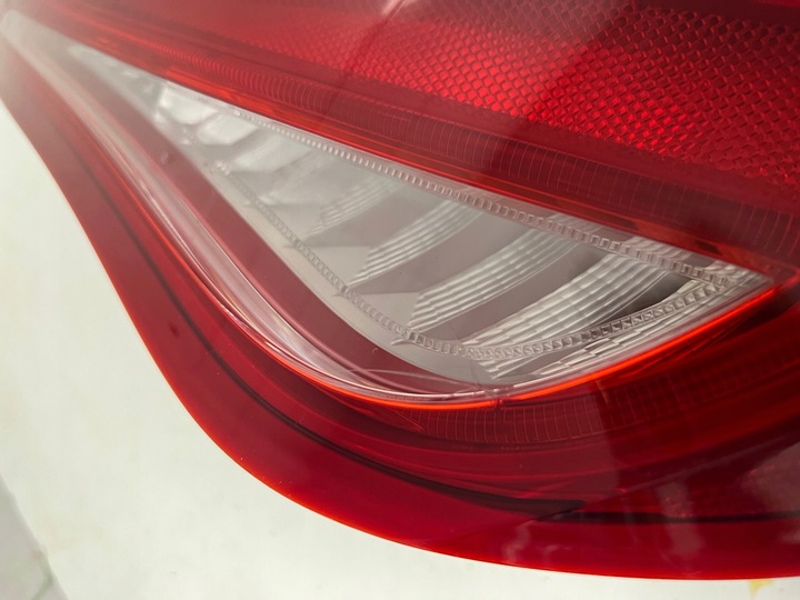 фото №10, Mercedes cla w117 лампа права зад задня