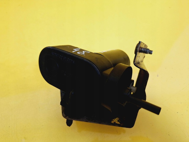 фото №7, Помпа замка центрального 811907325 audi a6 c4 nr48