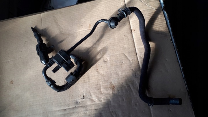 фото №1, S7 4g a7 шланг клапан шланг 4.0 tfsi s6 a6 c7