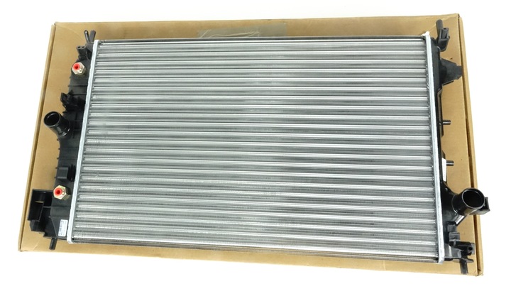 фото №1, Радіаторів vectra c 1.9cdti 02- /автомат/ vectra c 02-