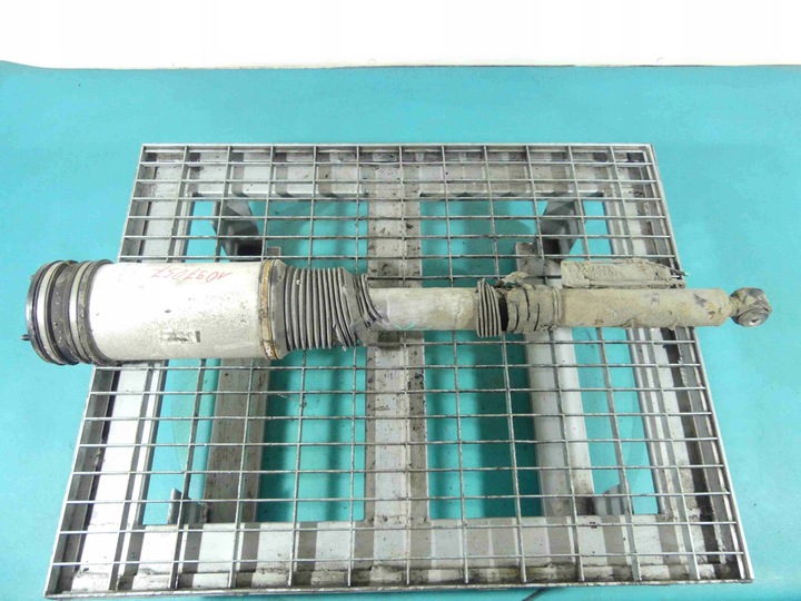 фото №1, Амортизатор зад праві mercedes s w220