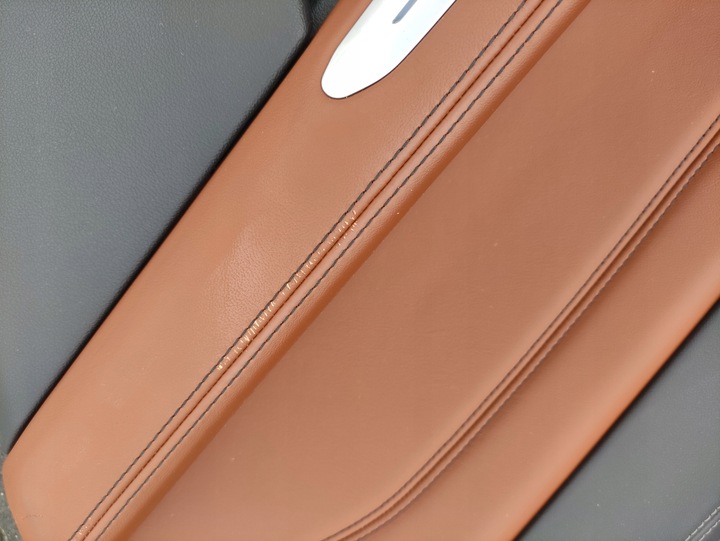 фото №9, Оббивка двері bowers wilkins bmw g07 merino kawowa tartufo