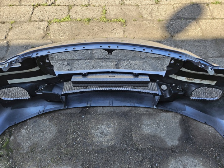 фото №15, Бампер перед передній maserati quattroporte v 04-08 67069000