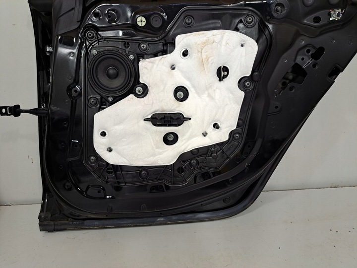 фото №13, Bmw 8 g16 2022 зад сторона правая дверь задние