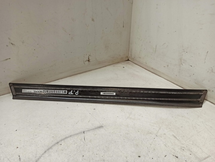 фото №5, Skoda octavia ii 2004-2013 молдинг порога права перед 1z0853814b41