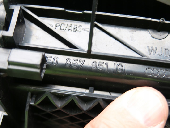 фото №10, Планки декори алюміній риб'яча łuska автомат audi a4 b6 b7 sedan універсал