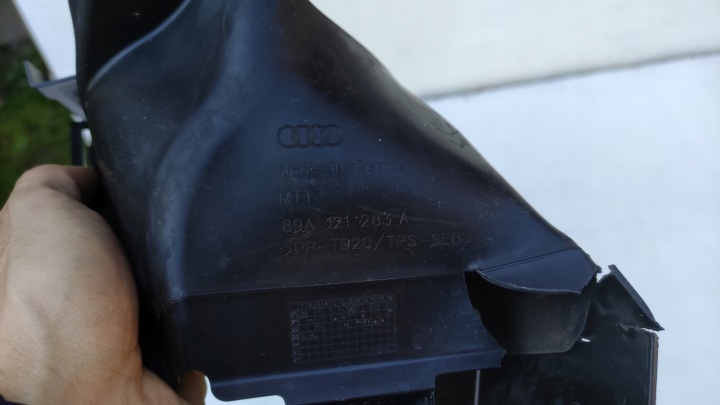фото №5, Audi q4 e tron 89a 21- забірник  кермо повітря le-c53