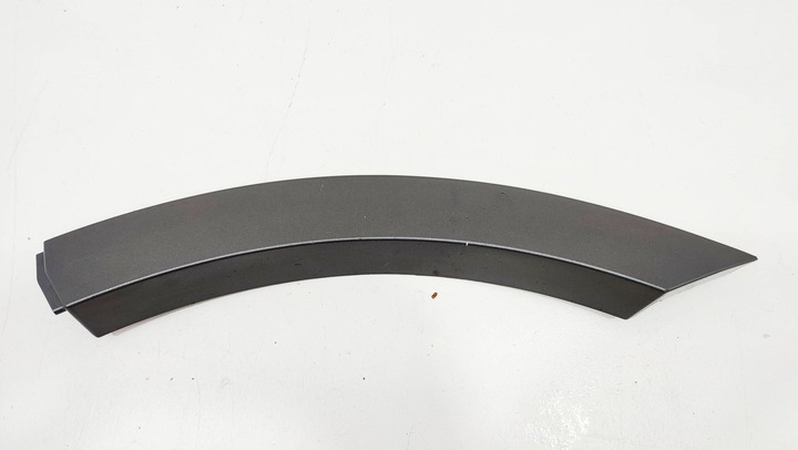 фото №1, Audi q8 левая планка дверь задних