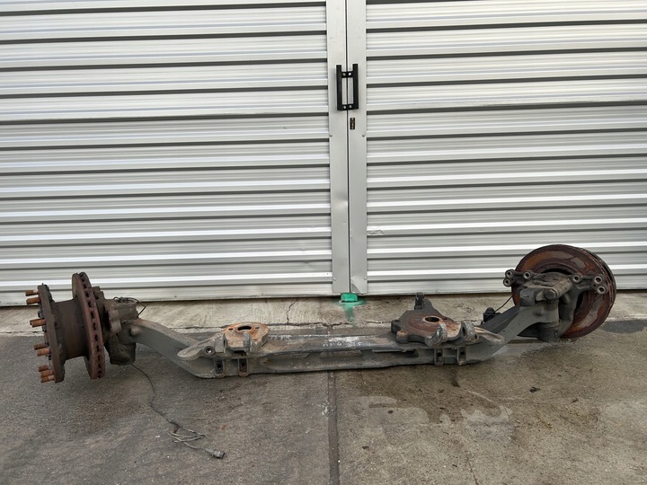 фото №1, Вісь ступиця передня mercedes actros mp4 a9603312701 18r