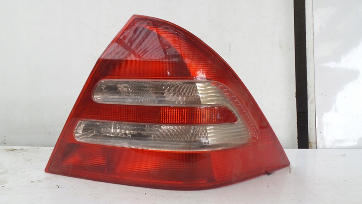 фото №1, Лампа лівий зад mercedes w203 2038200264r